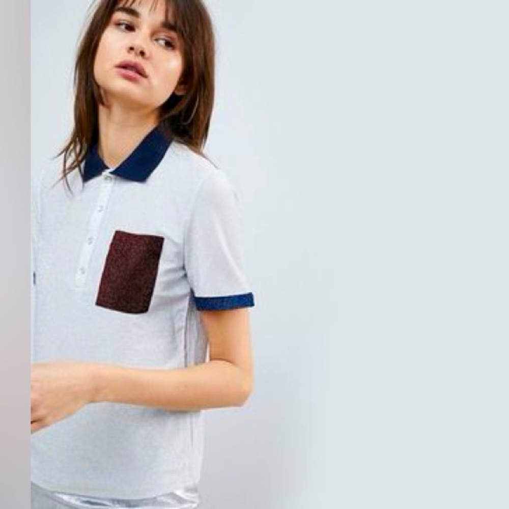 Cubic Original London polo w/ shimmer silver a rimmed blue sleeve red po…